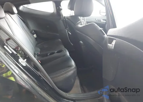 2013 Hyundai Veloster Turbo W/Black z USA, uszkodzony, nr VIN KMHTC6AE0DU179068